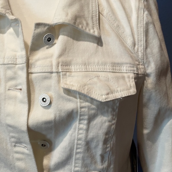 NWT white jean jacket, Gloria Vanderbilt size S - Picture 2 of 9